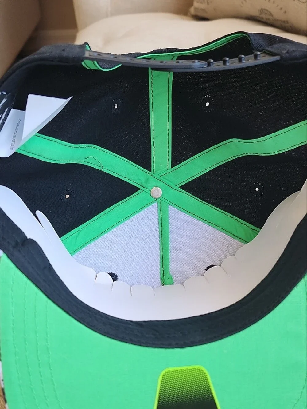 Minecraft Kids Black & Green Creeper Snapback Hat